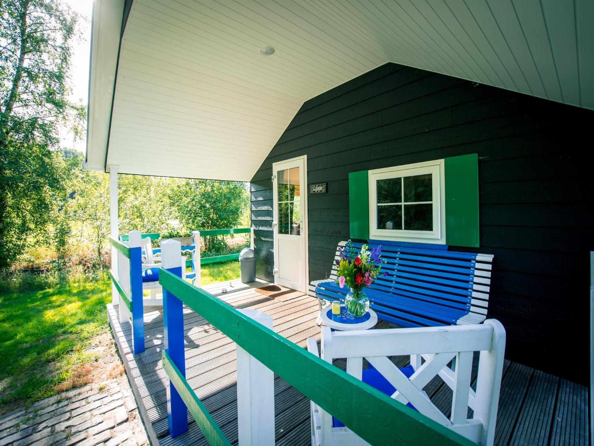 Chalet With Dishwasher, In Natural Environment IJhorst Exterior photo